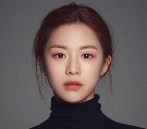 韩美女主播热午 探员
